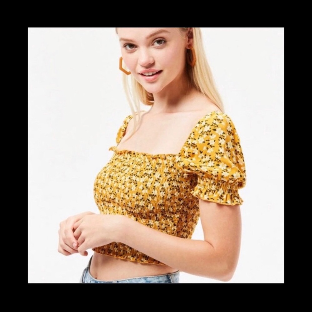 PacSun floral off shoulder crop top